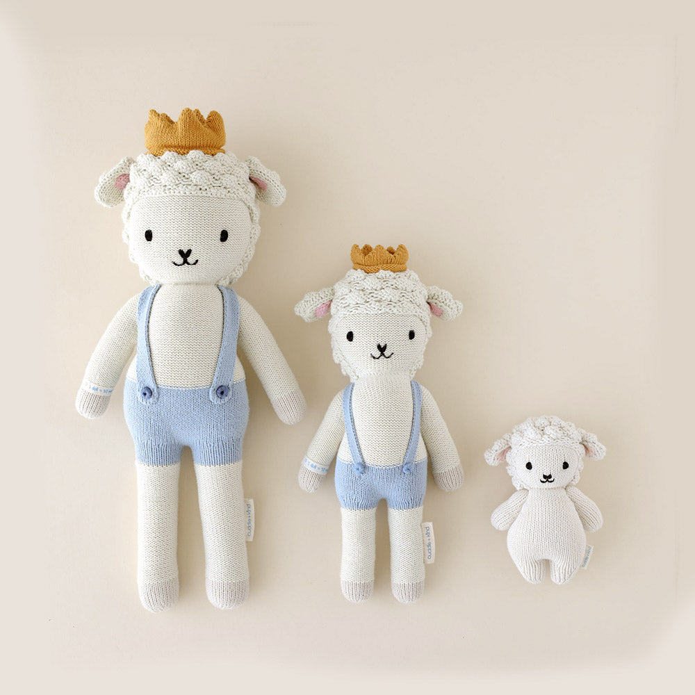 Cuddle + Kind Baby lamb