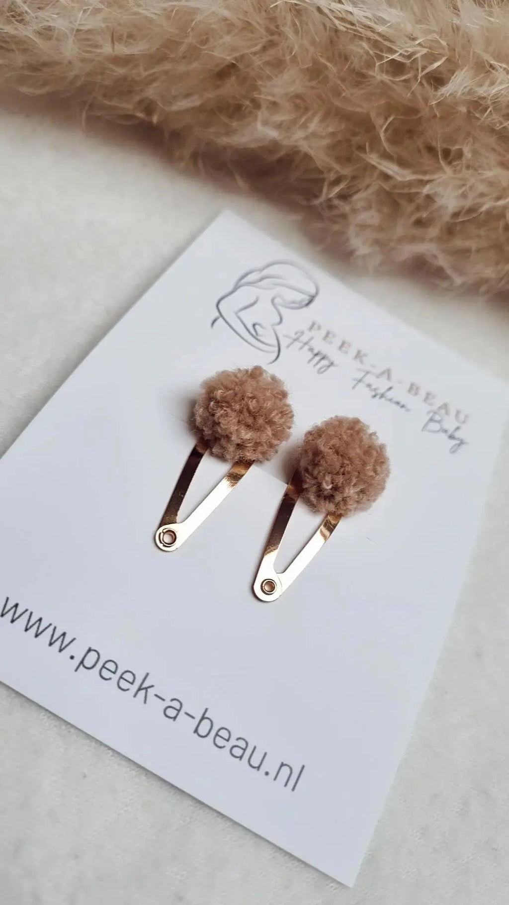 Peek-A-Beau Teddy Pompom - Brown