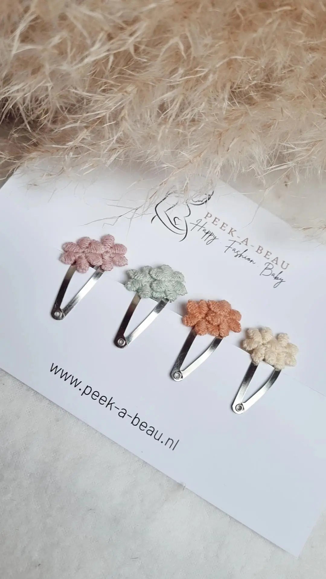 Peek-A-Beau Flower Edition