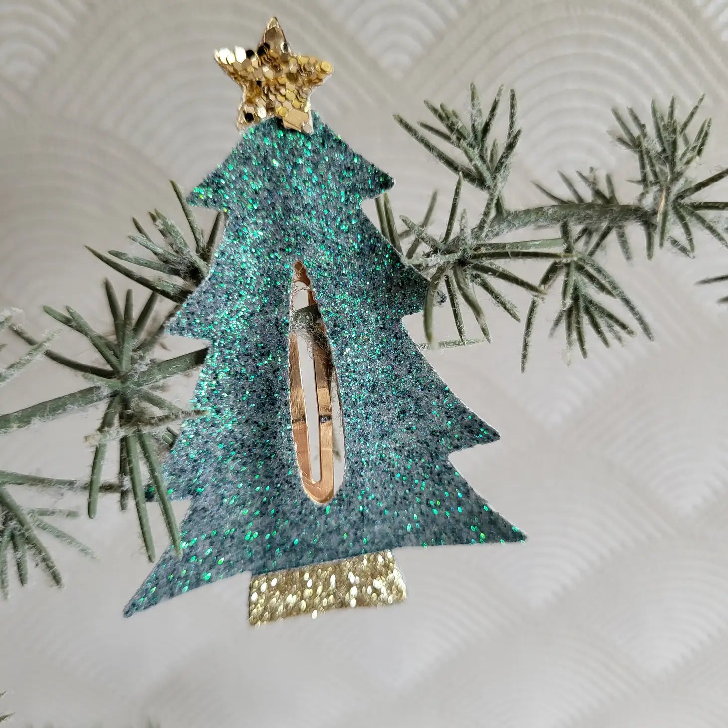 Peek-A-Beau Christmas Tree