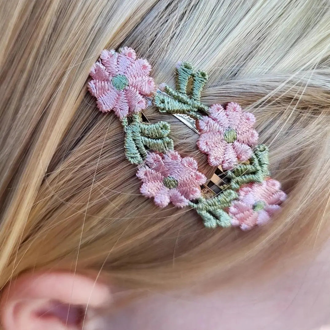 Peek-A-Beau Loes - Flower