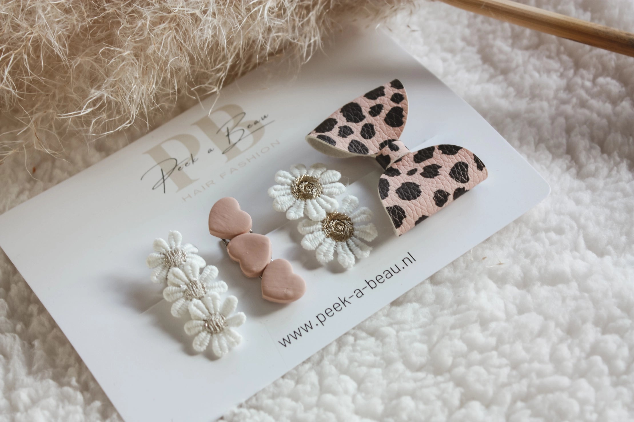 Peek-A-Beau Lilly - 08