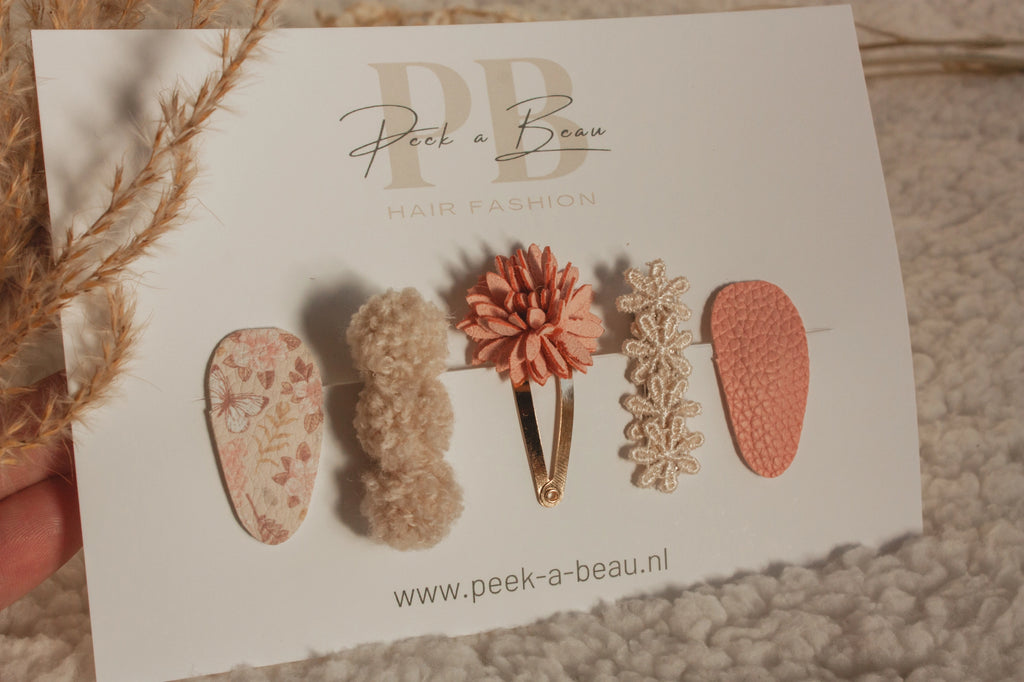 Peek-A-Beau Lilly - 06