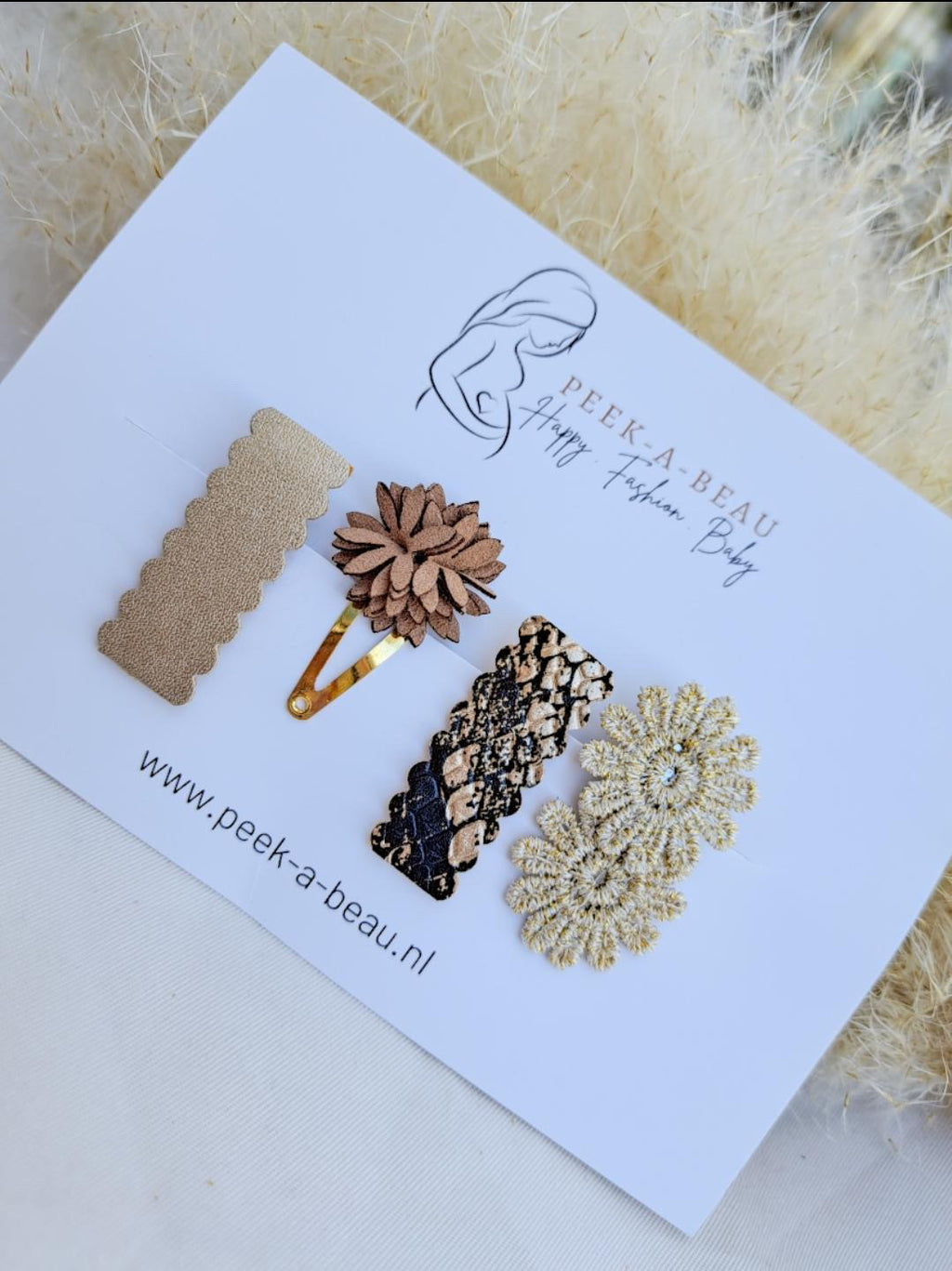 Peek-A-Beau Casey 01