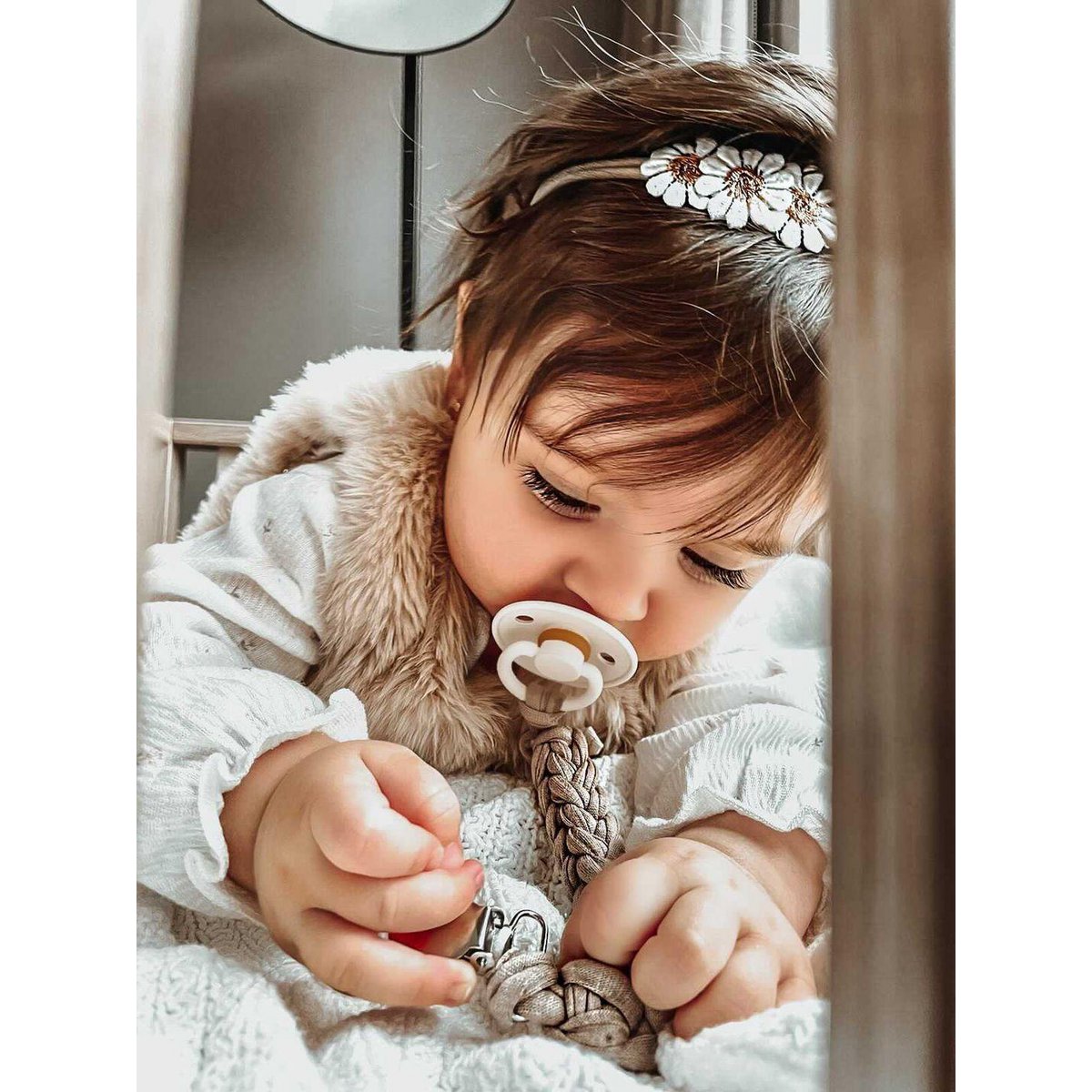 Peek-A-Beau Madelief Bronze