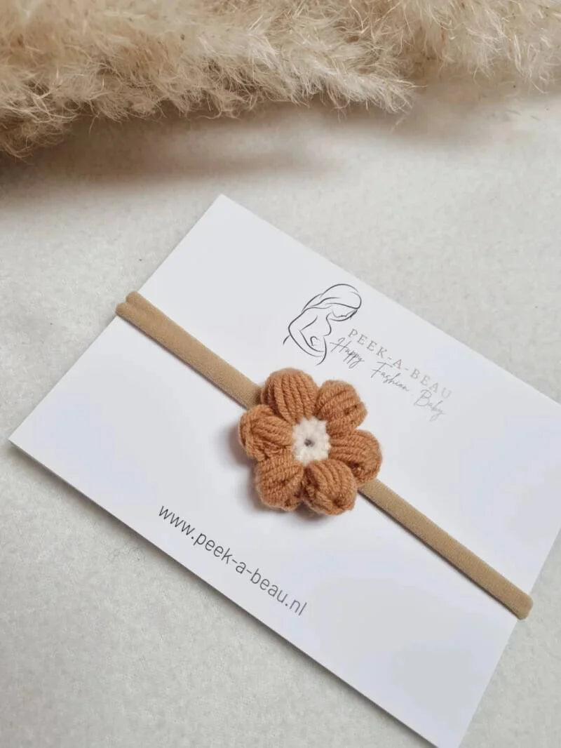 Peek-A-Beau Beau Camel