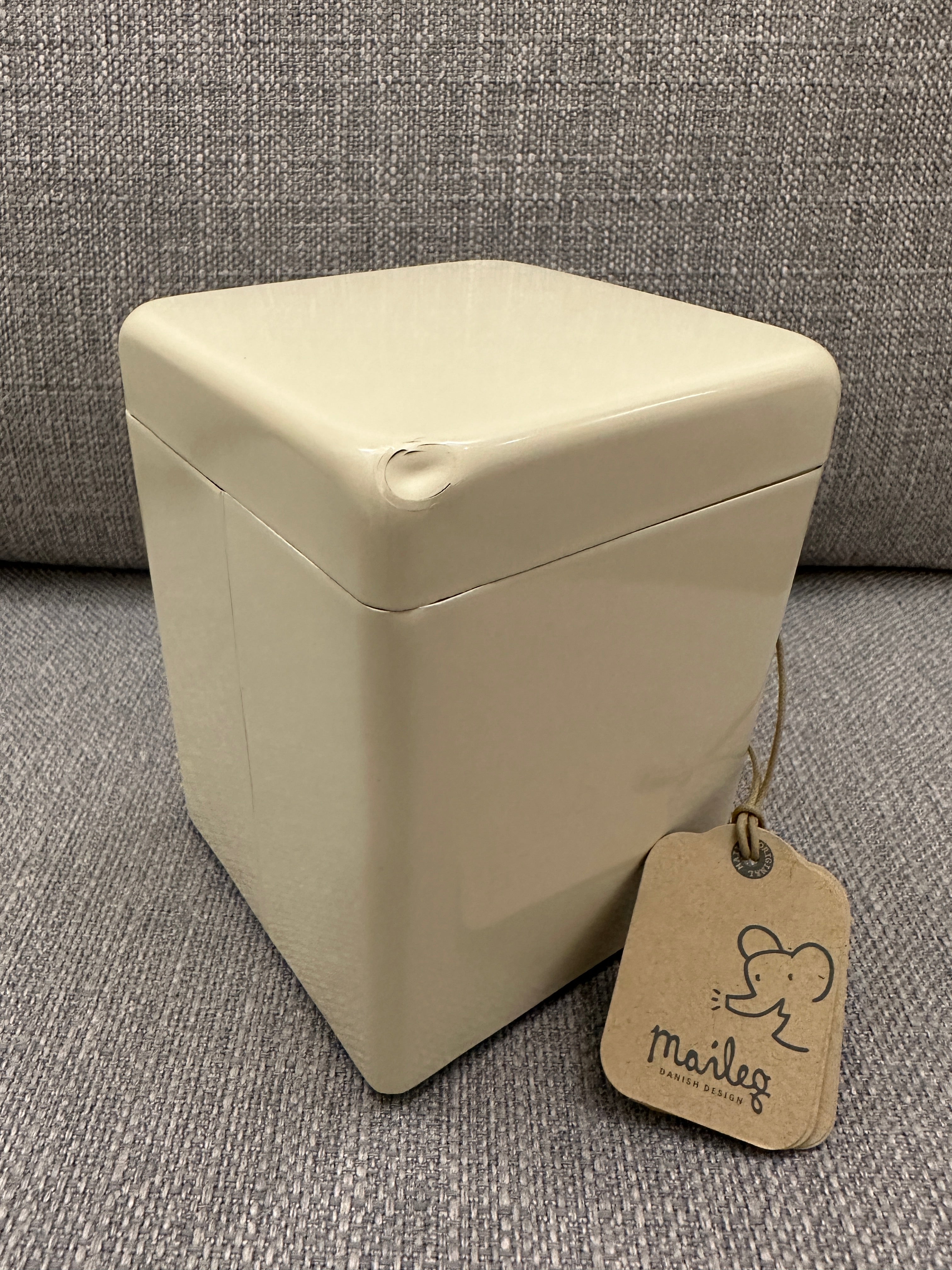 [As Is] Maileg Miniature washing machine