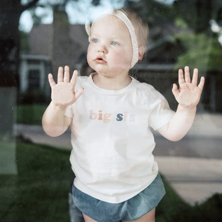 Finn & Emma Graphic Tee - Big Sis