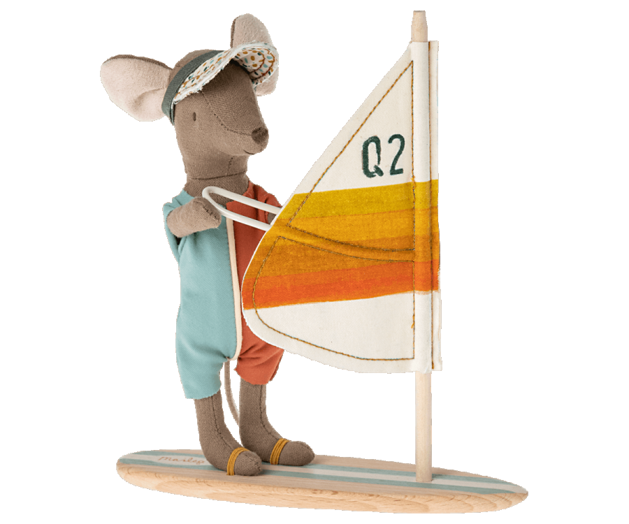 Maileg Beach mice, Surfer big brother
