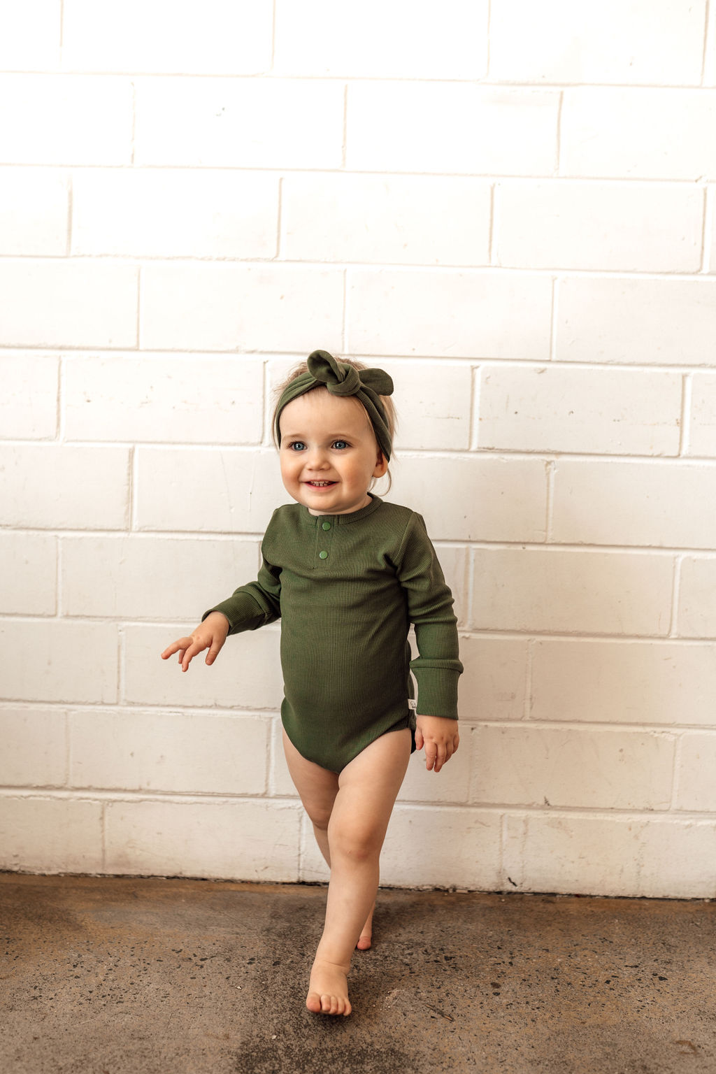 Snuggle Hunny Kids Olive Long Sleeve Bodysuit
