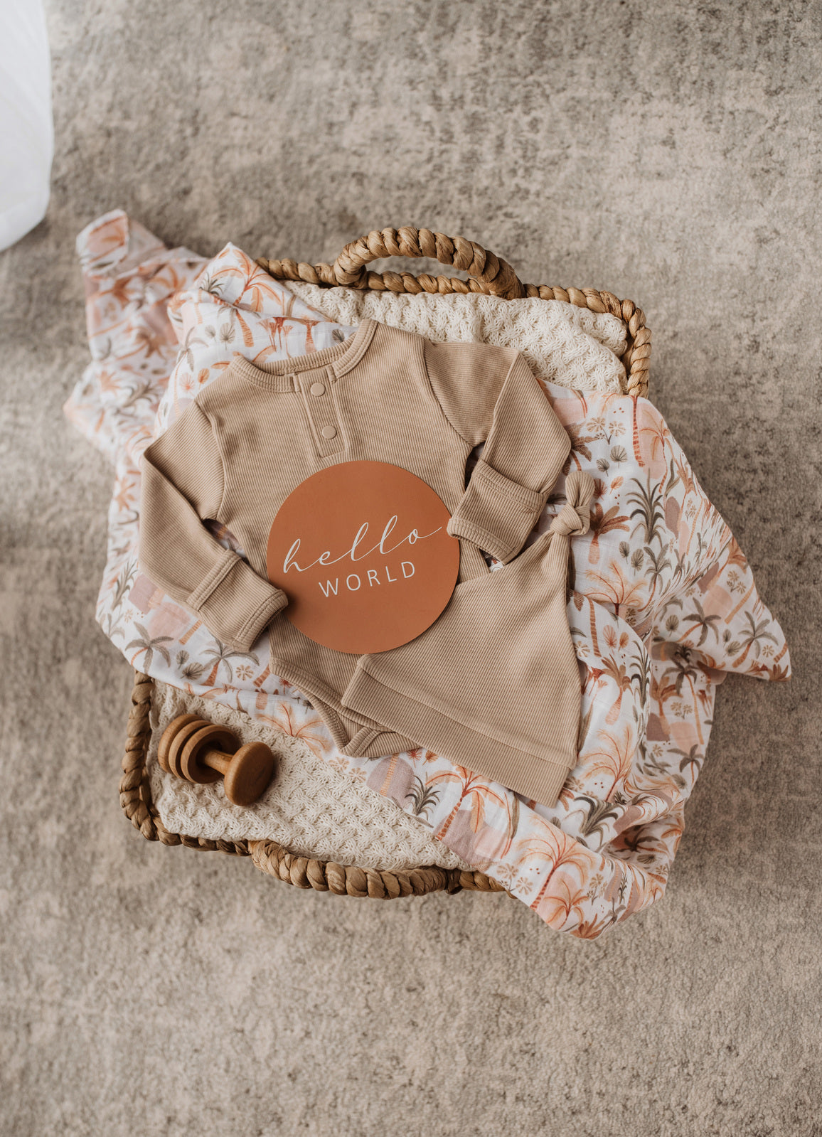 Snuggle Hunny Kids Pebble Long Sleeve Bodysuit