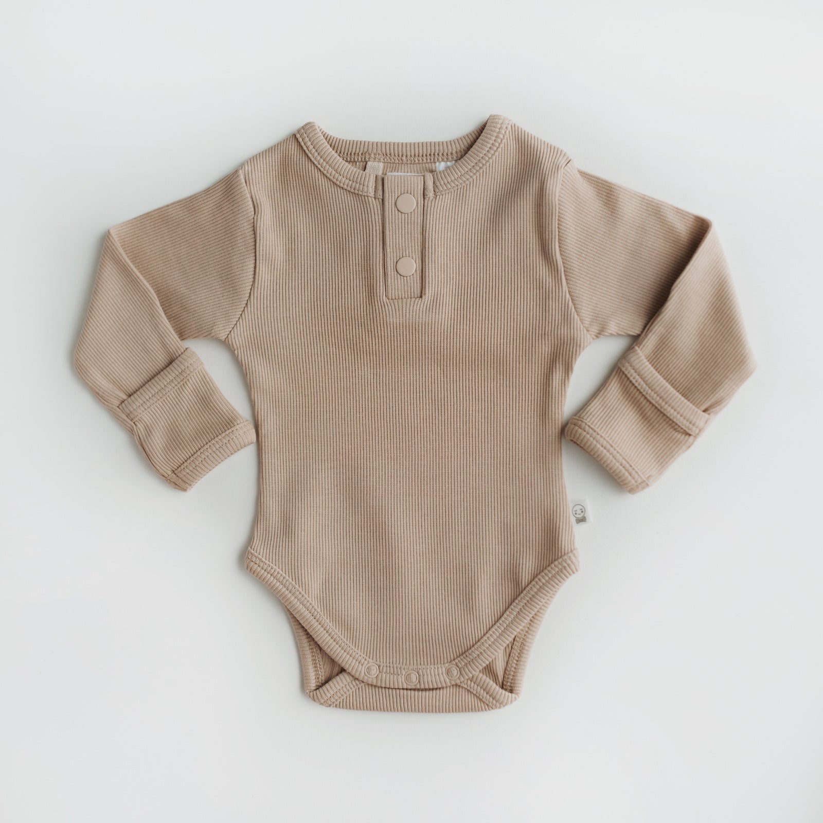 Snuggle Hunny Kids Pebble Long Sleeve Bodysuit