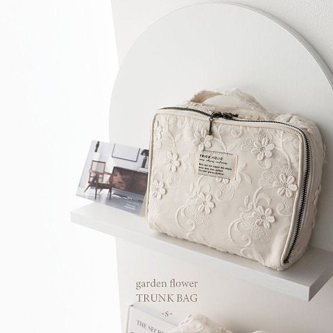 Trick Holic Garden Flower Trunk Bag Small