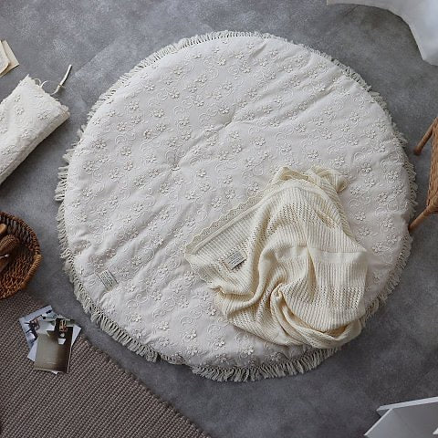 Trick Holic Daisy Flower Lace Round Rug