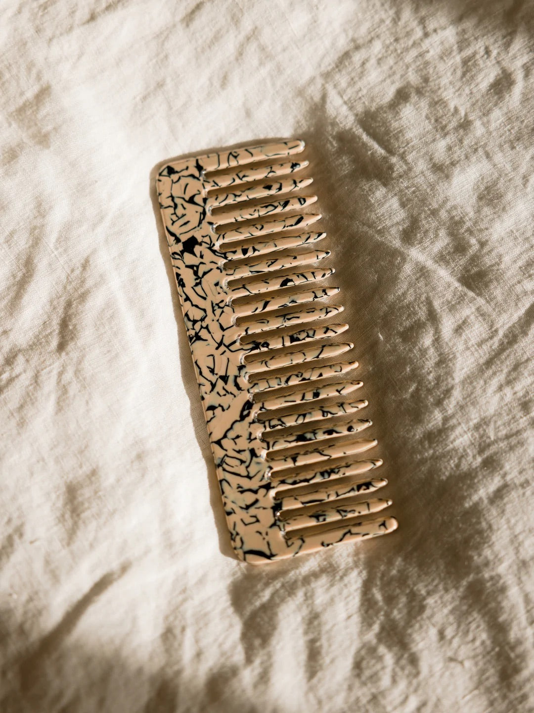 Nat + Noor Comb In Marble
