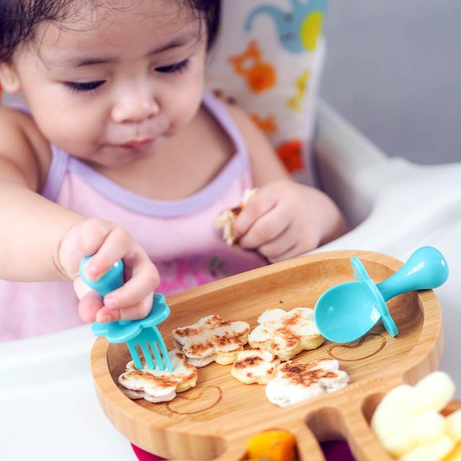 Grabease Ergonomic Utensils with Travel Case - Teal My Heart