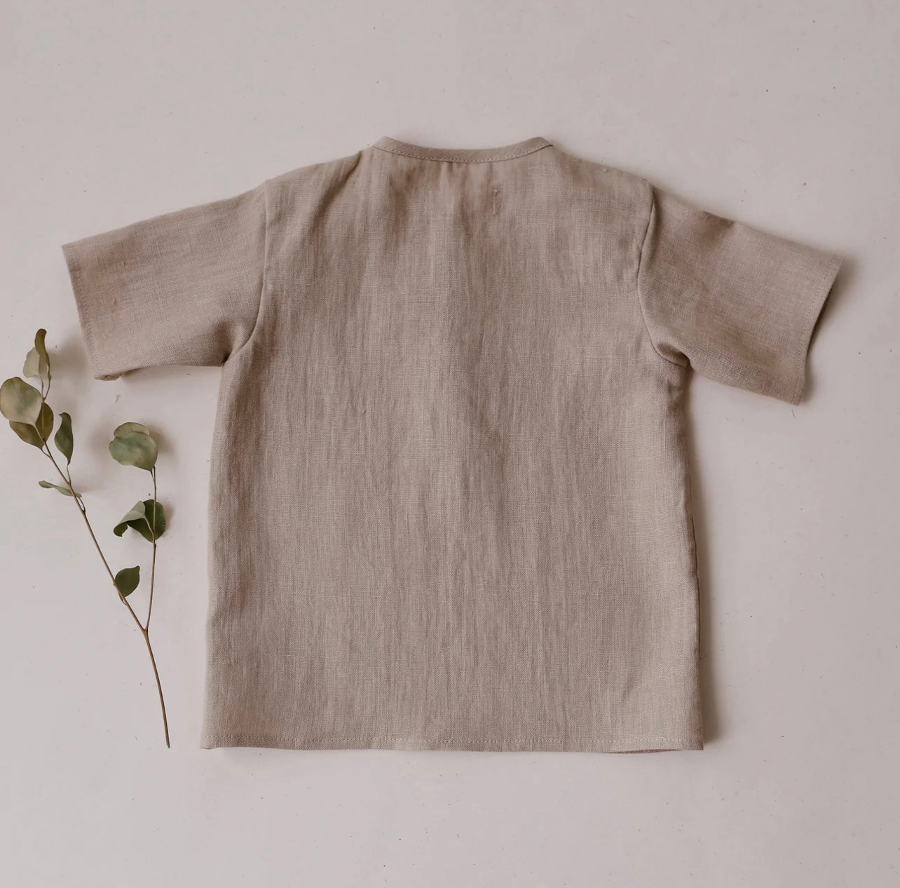 Dannie and Lilou Linen Short Sleeve Buttoned Tee