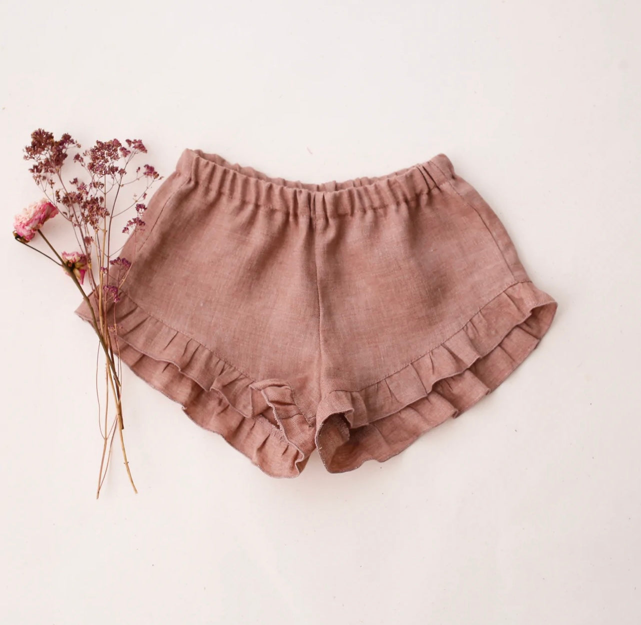 Dannie and Lilou Linen Ruffle Shorts