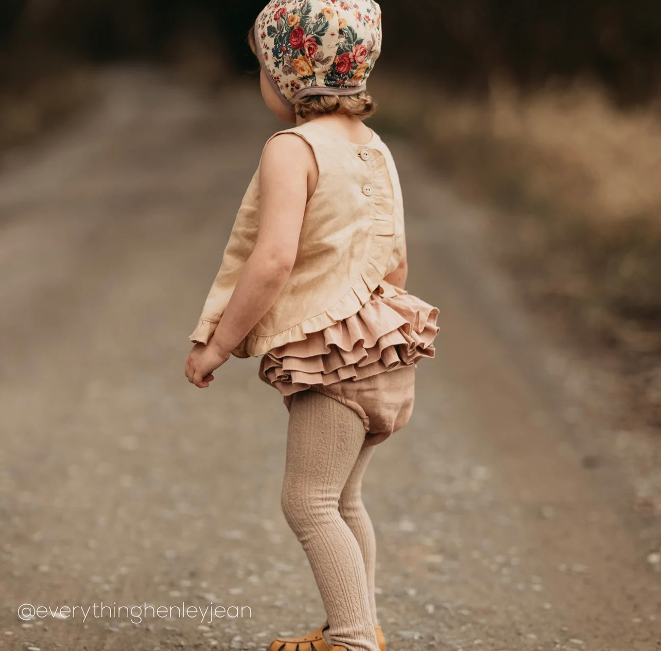 Dannie and Lilou Linen Ruffle Back Bloomers