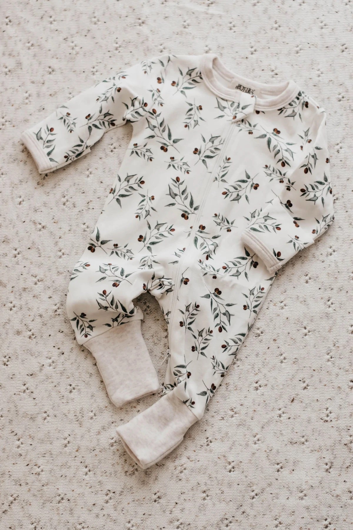 Bencer & Hazelnut Ray Zip Suit