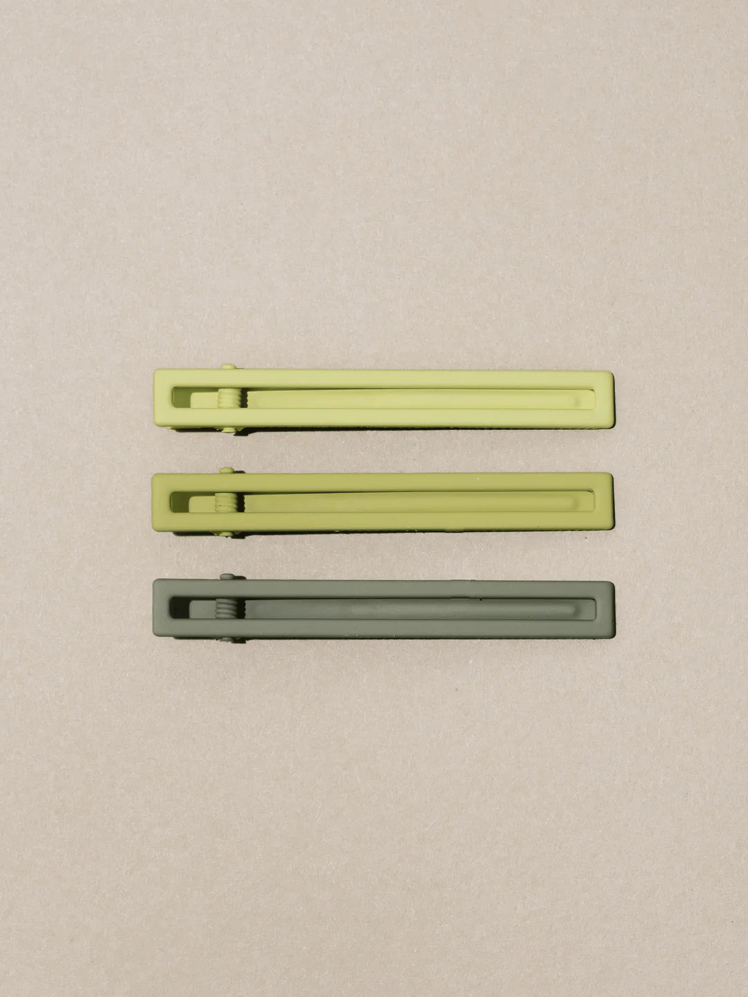 Nat + Noor Yarrow Hair Clips In Spring
