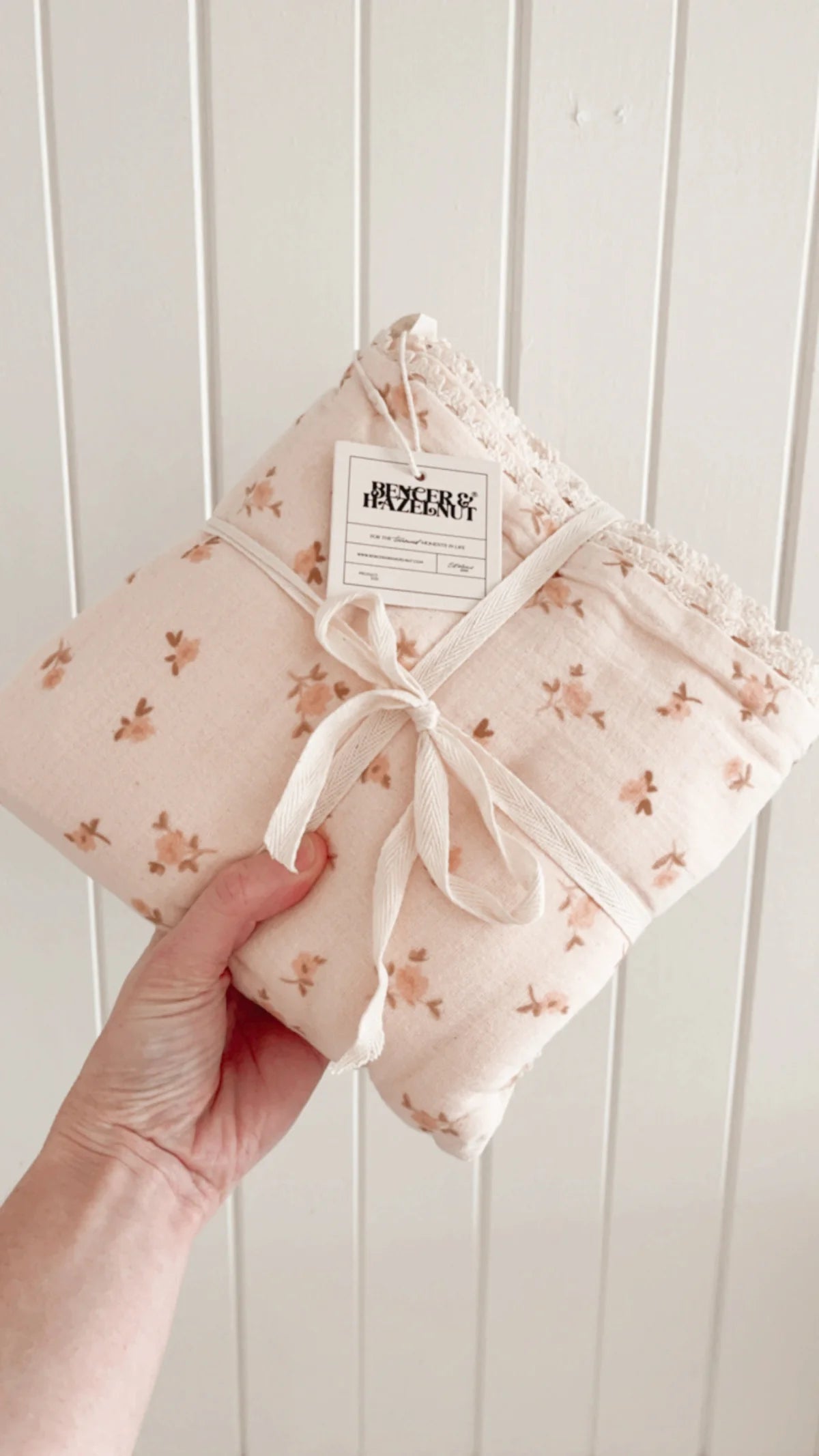 Bencer & Hazelnut Patricia Lace Blanket