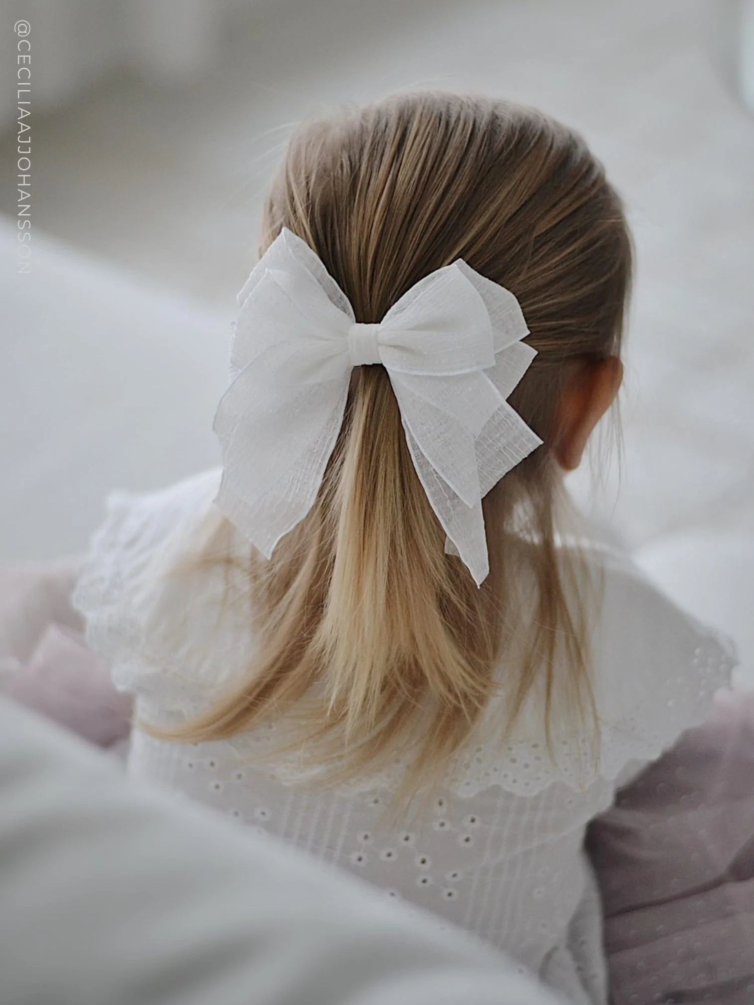 Liv & Loke Estelle Rosette