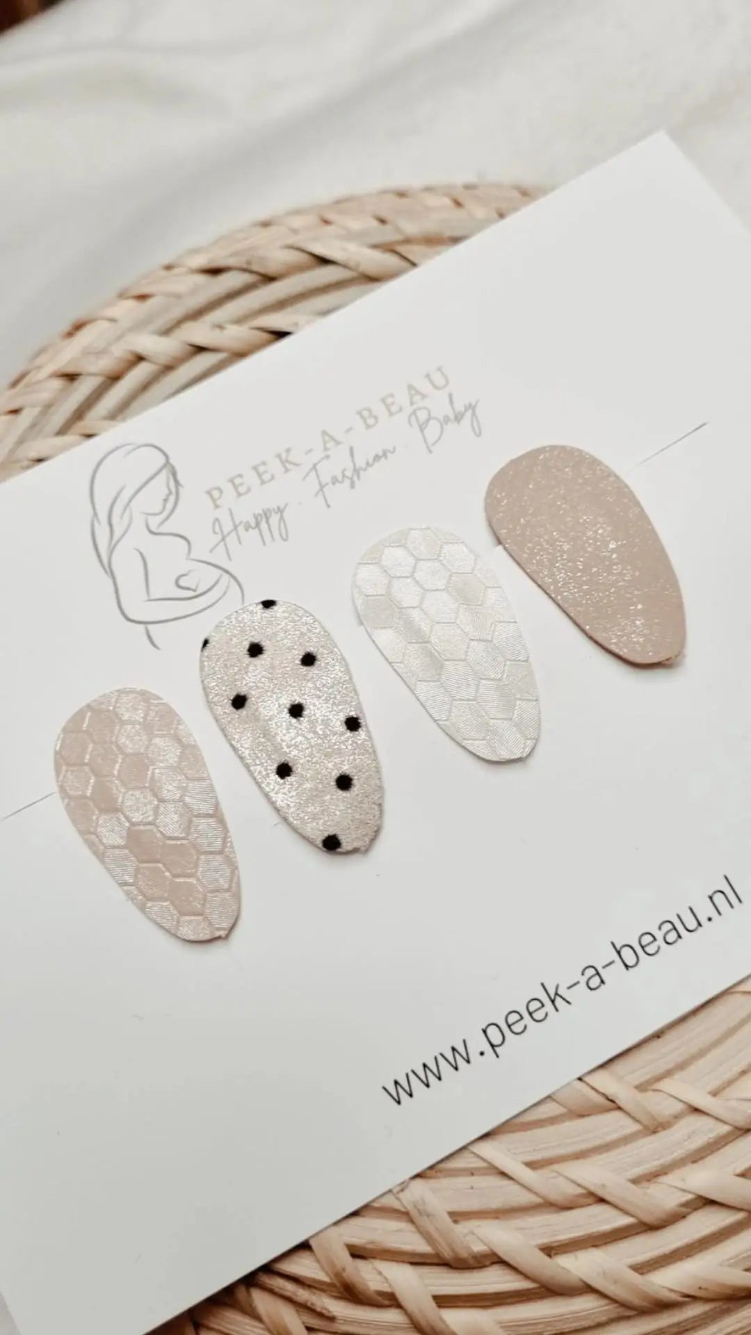 Peek-A-Beau Skye Honey