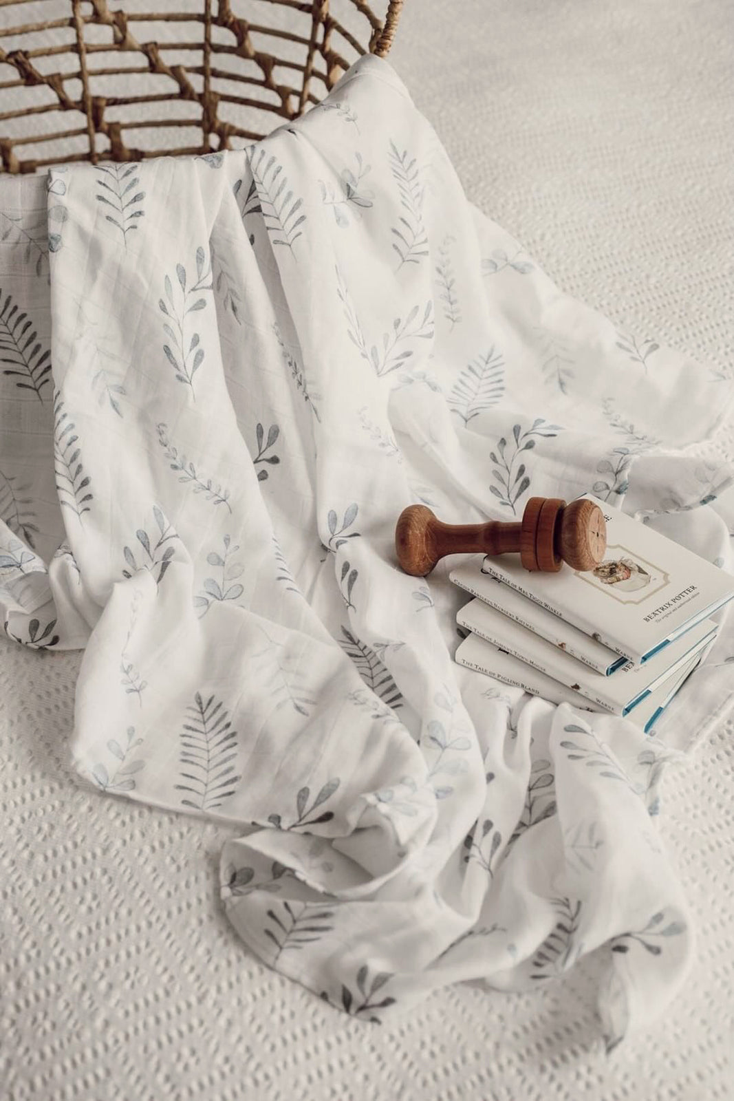 Snuggle Hunny Kids Organic Muslin Wrap