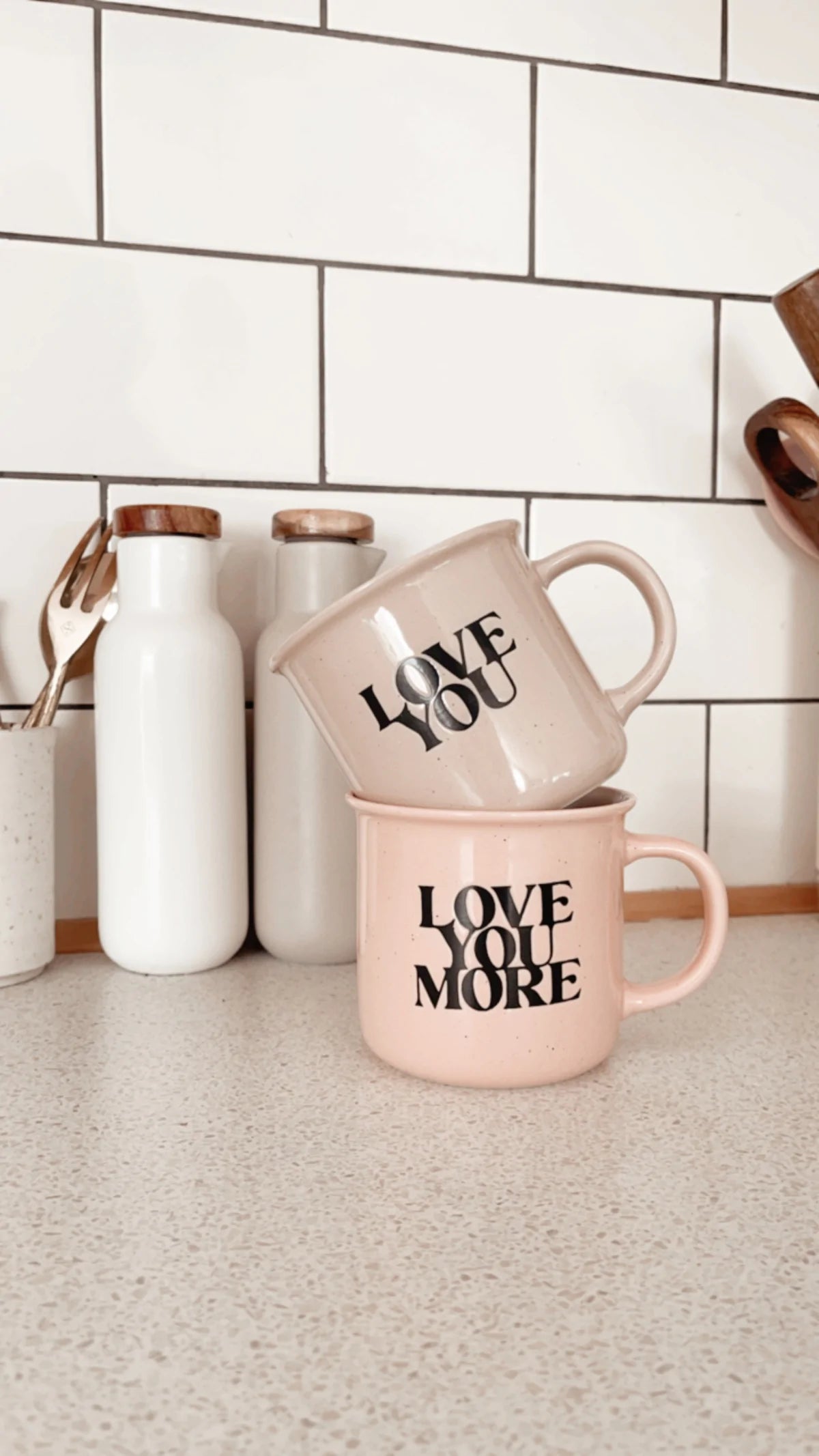Bencer & Hazelnut Love You Mug Set