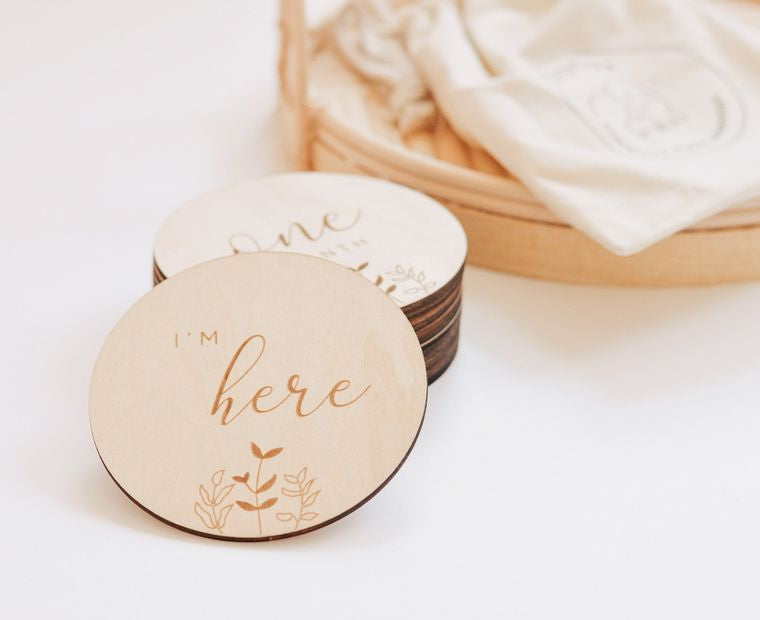 Fephas Baby Monthly Milestone Wooden Cards/ Floral