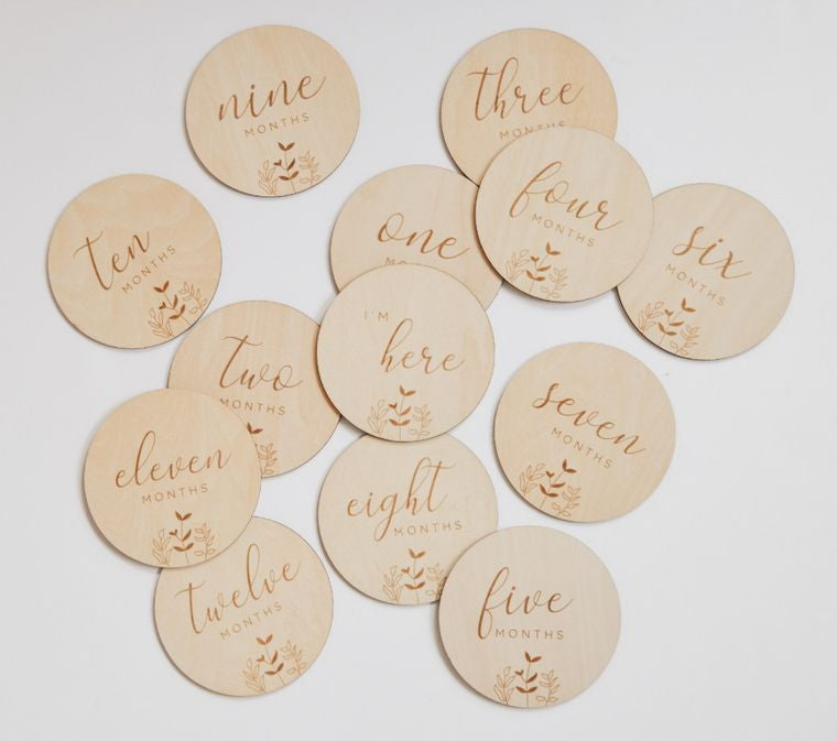 Fephas Baby Monthly Milestone Wooden Cards/ Floral